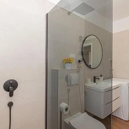 Elegance Escape * Vodice