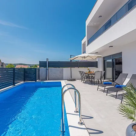 Villa Elegance Escape *