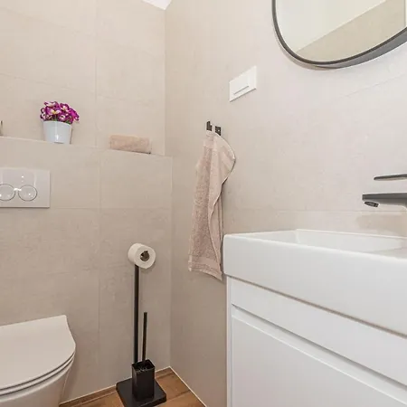 Elegance Escape Villa Vodice