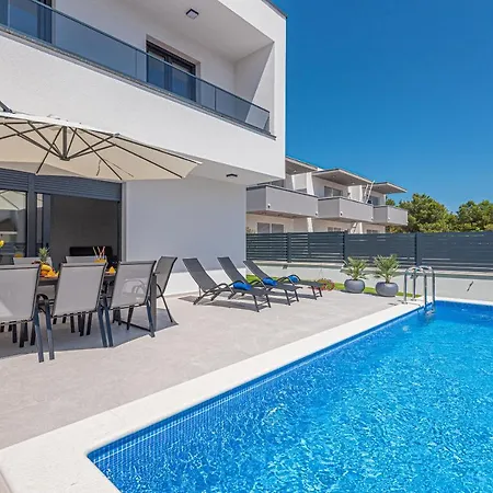 Elegance Escape Villa