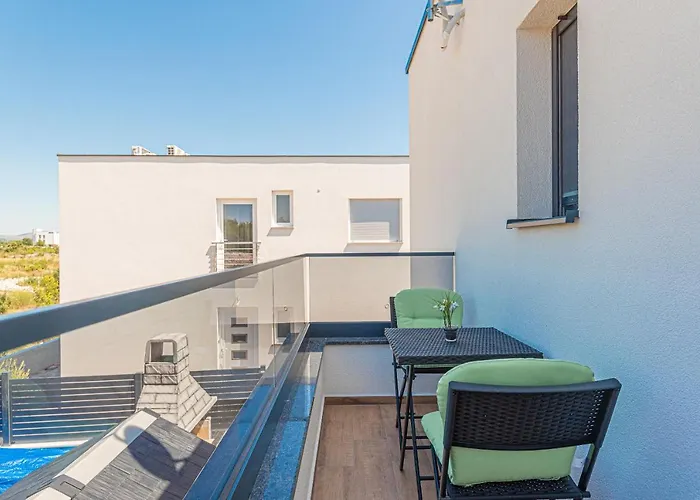 Elegance Escape Villa