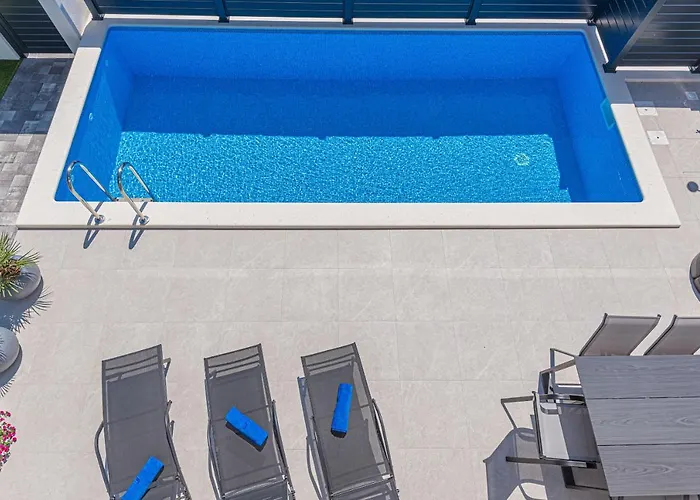 Elegance Escape * Vodice